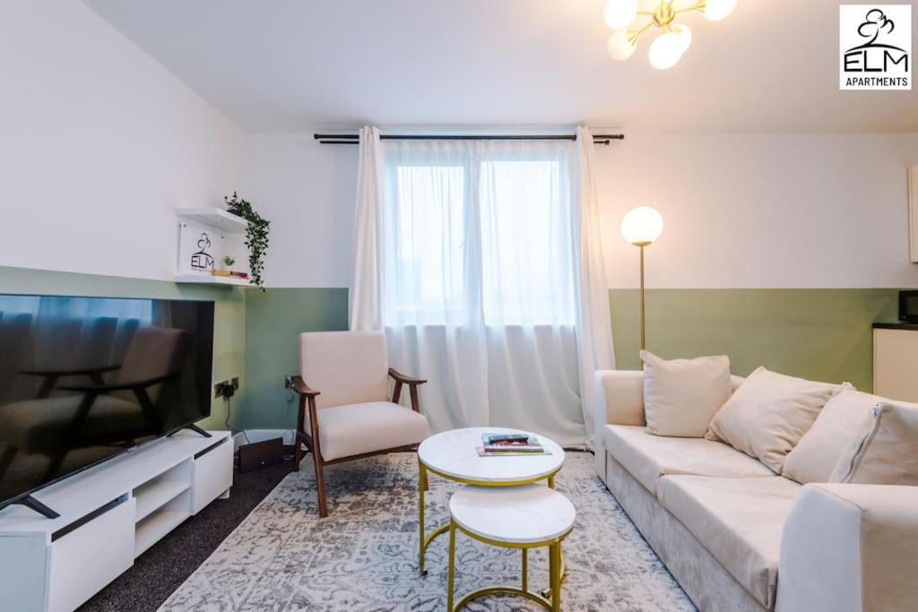 Cozy 1 Bedroom Apartment, Prime Location , Free Parking Manchester Ngoại thất bức ảnh